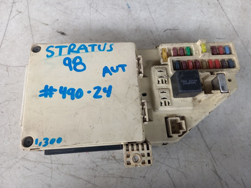 Caja De Fusibles Stratus 98 Aut #490-24 (Usado)