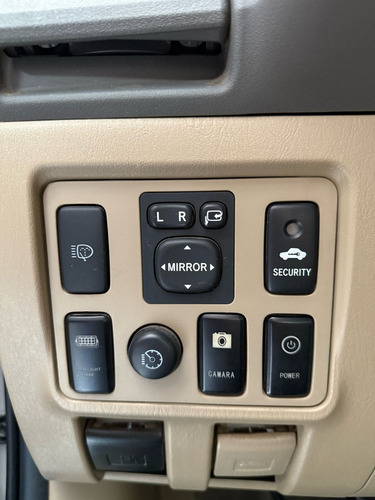 Toyota Hilux Sw4 3.0 Srv Cuero I 171cv 4x4