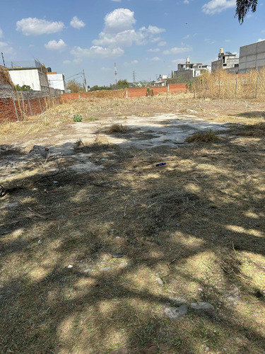 Terreno De 1934.35 Metros 2 Servicios Y Pagos Al Corriente