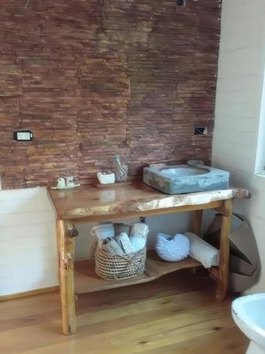 Casa En Venta - 2 Dormitorios 2 Baños - Cochera - 2000mts2 - Punta Indio
