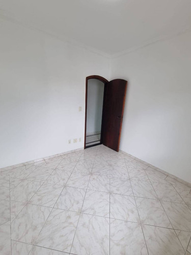 Imagem 13 de 15 de Sobrado Maravilhoso Com 175 M² 3 Dormitórios No Jardim Do Mar - So2876