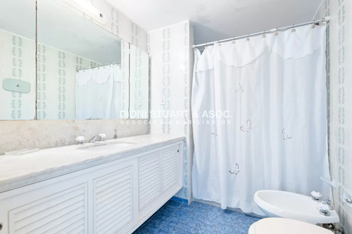 Apartamento En Venta En Playa Mansa De 3 Dormitorios + Dependencia - Torre Jefferson - Complejo Lincoln Center