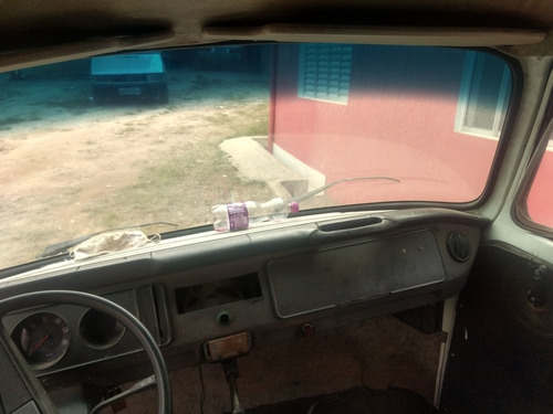 Imagem 3 de 5 de Volkswagen