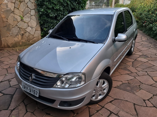 Renault Logan 1.6 Expression Hi-torque 4p