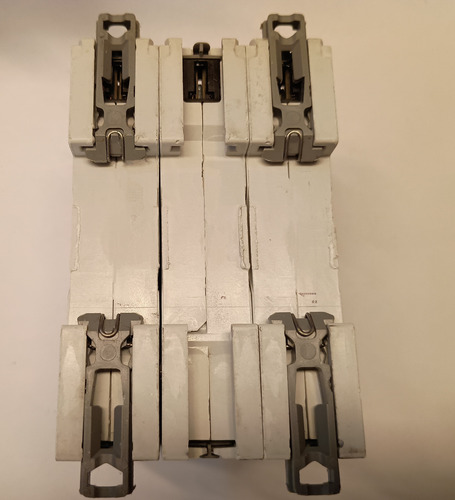 Interruptor 3p 50a Curva C 16ka 409259 Legrand