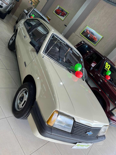 Chevrolet Monza Hatch