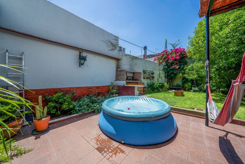 Ph De 4 Ambientes Con Jardín Y Reciclado A Nuevo En Flores