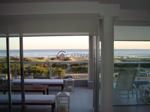 Imagen 2 de 11 de Apartamento En Venta Y Alquiler, Brava, Punta Del Este, 2 Dormitorios. - Punta Del Este Brava