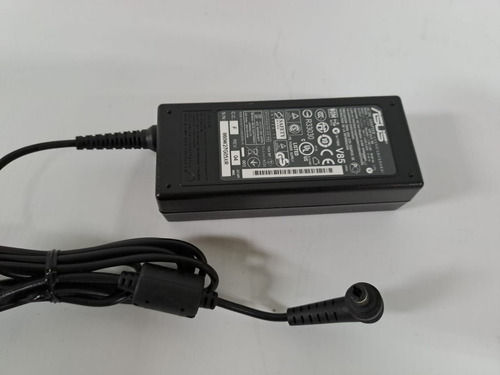 Imagen 2 de 4 de Adaptador Asus Original 65w19v 3pin(blk)