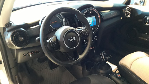 Imagen 2 de 7 de Mini Cooper 1.5 F56 Pepper 136cv