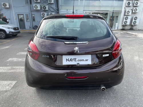 Peugeot 208 1.6 Allure