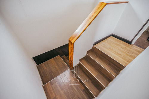 Casa En Venta - Barrio Santo Domingo - San Vicente - Canning