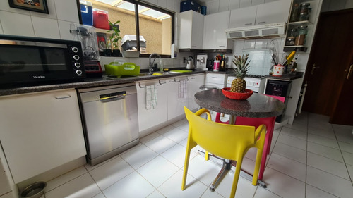 Linda Casa En Condominio