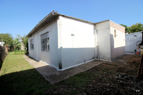 Venta Casa 2 Dorm. Peñarol A 2 Cuadras Cnel. Raiz