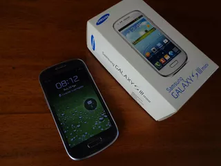 Celular Samsung Galaxy S3 Mini Funcionando