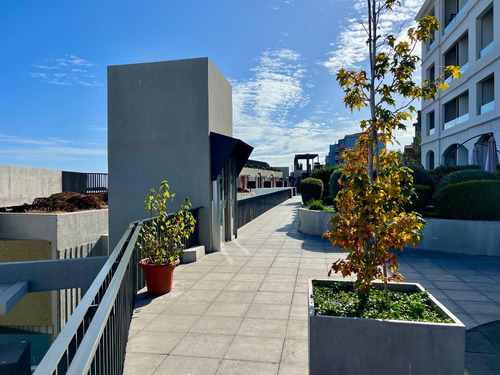 Moderno Departamento En Venta 3d+2b+2est+2bod, Mirador Barón