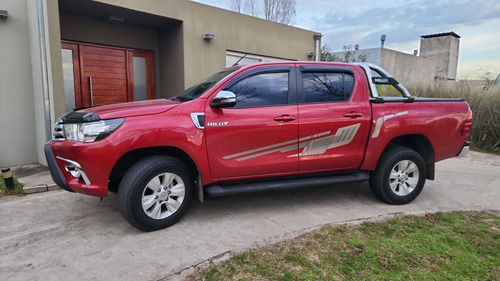 Toyota Hilux 2.8 Cd Srv Pack 177cv 4x2