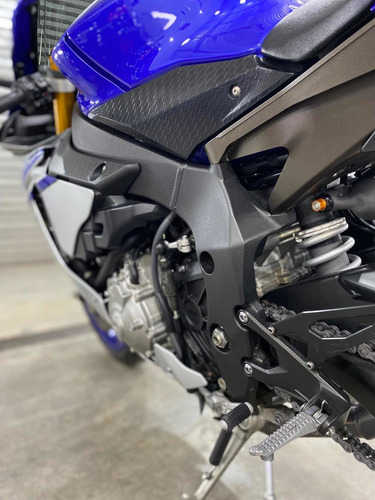 Imagen 25 de 25 de Yamaha Yzf R1