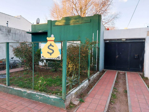 Dos Casas En Una Parcela En Venta En #trenquelauquen