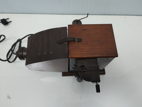 Antiguo Proyector Juguete Peliculas De Papel Con Animacion (Usado)