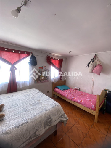 Departamento En Venta De 2 Dorm. En Maipú