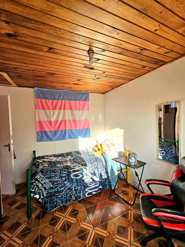 Rrb// Vende Casa 2d/1b Los Lirios (100774)