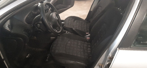 Imagen 10 de 15 de Peugeot 206 1.9 Xrd Premium 5 P