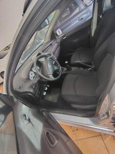 Peugeot 206 1.6 Sw Xs Premium