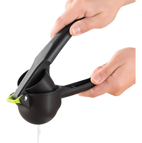 Exprimidor De Limones Betterware Corta Y Exprime Color Negro Negro