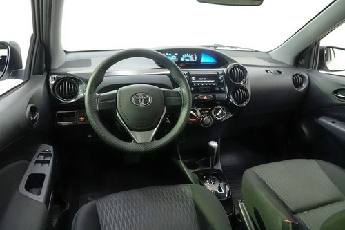 Imagem 6 de 15 de Toyota Etios 1.5 X Sedan 16v Flex 4p Automático