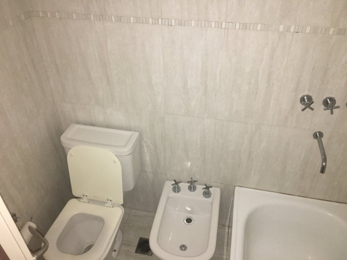 Imagen 4 de 9 de ** Apto Credito ** Departamento 2 Ambientes Al Frente
