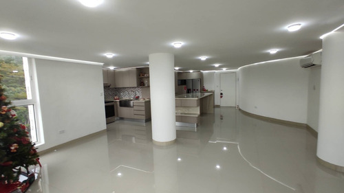 Imagen 8 de 17 de Adriana Castellanos +58 412 6697984 Ofrece Venta De Hermoso Apartamento Duplex En Residencias Iceberg El Rincón Edo. Carabobo Cod. 164797