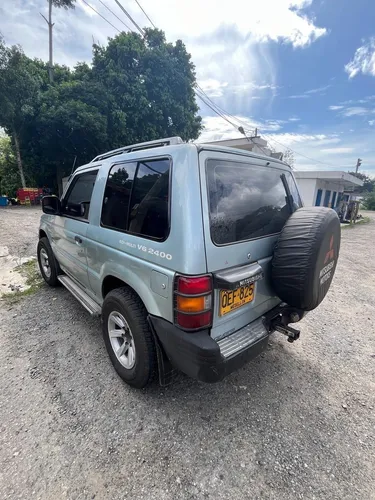 Mitsubishi Montero 2.4