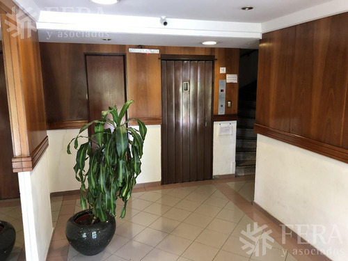 Venta De Departamento Monoambiente En Quilmes (19075)