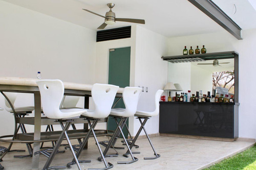 Casa En Lomas De Jiutepec