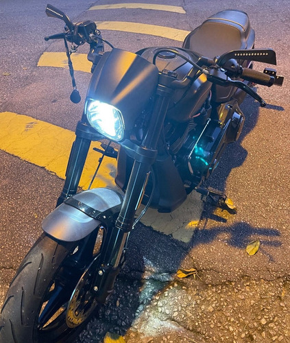 Harley Davidson - Fxdr114