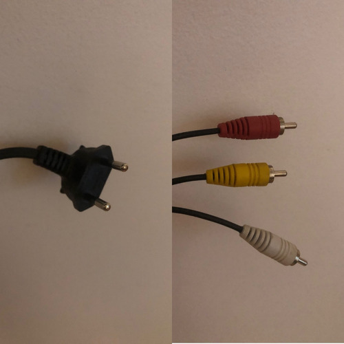 Tv Samsung 40 Polegadas Un40j5200 Perfeito Estado Com Brinde