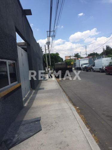 Bodega Comercial En Venta Lomas De Casa Blanca Queretaro Cbv230523-gb