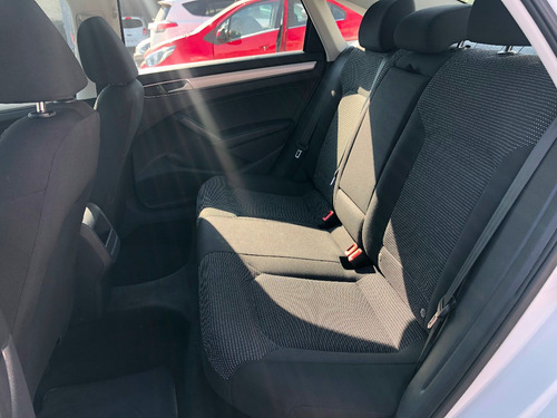 Volkswagen Passat Comfortline 2.5l 2017 Iva Credito Recibo A