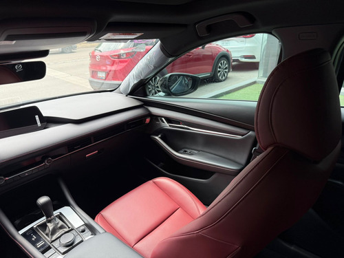 Mazda Mazda 3 2.5T Signature Hatchback At