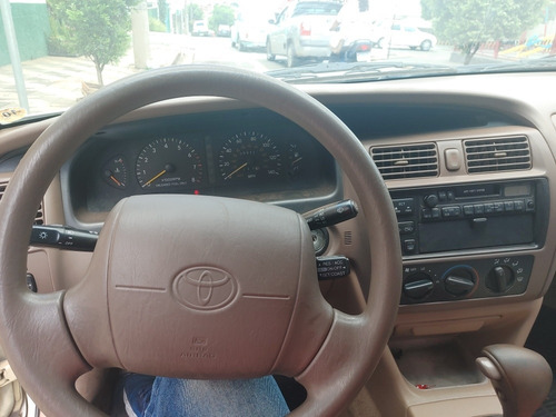 Imagem 4 de 5 de Toyota Avalon Xl