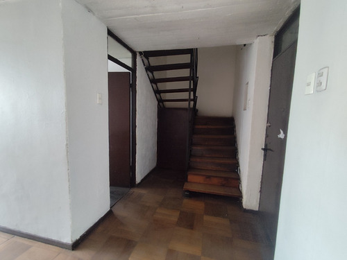 Amplio Departamento Duplex Villa Portales 3d 2b Est. Central