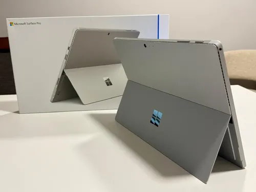 Microsoft Surface Pro 4 Core I7 16gb Ram 256gb Ssd Win 10