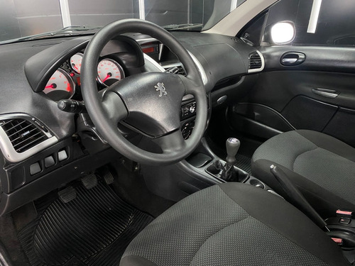 Imagem 9 de 15 de Peugeot 207 1.4 Xr 2012/2012