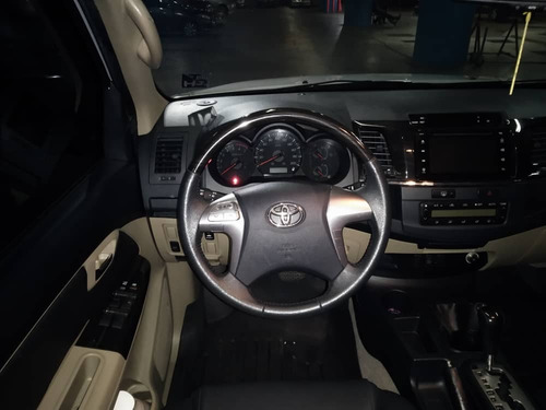 Imagen 13 de 16 de Toyota Fortuner