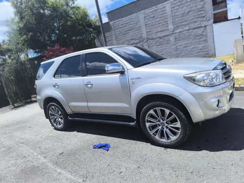 Toyota Fortuner 2.7l