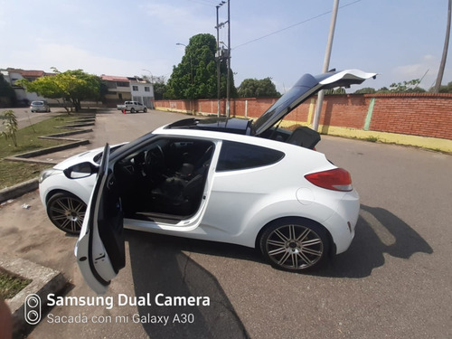 Hyundai Veloster Automático Modelo 2014 Abs Full Equipo
