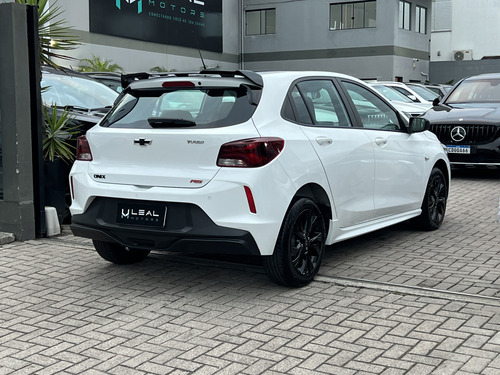 Chevrolet Onix RS Turbo 1.0 12V
