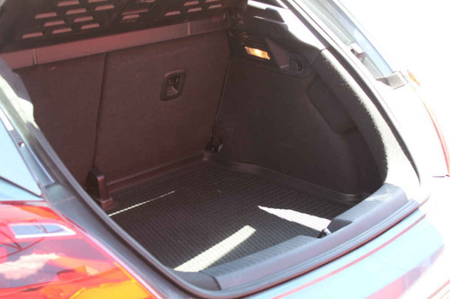 Imagen 6 de 15 de Volkswagen Beetle 2016 2p Sportline L5/2.5 Man