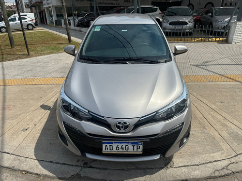 Toyota Yaris 1.5 107cv Xls Sedan